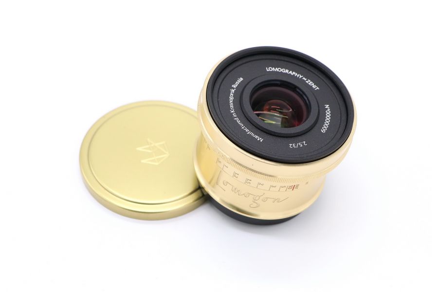 Lomogon 2.5/32 для Canon