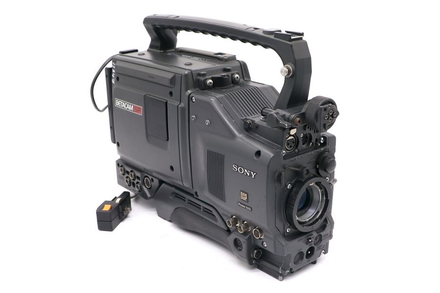 Видеокамера Sony DXC-D35P + Sony PVV-3P б.