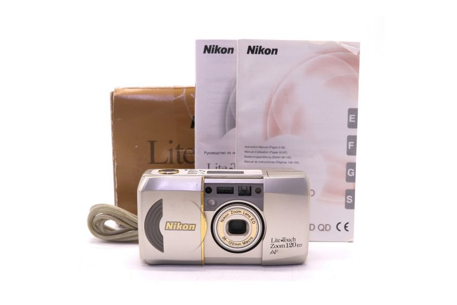 Nikon Lite Touch Zoom 120 ED AF в упаковке
