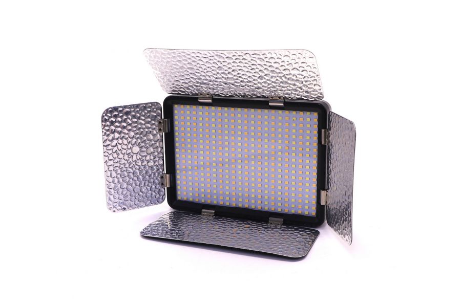 Накамерный свет Professional Video Light LED-396AS