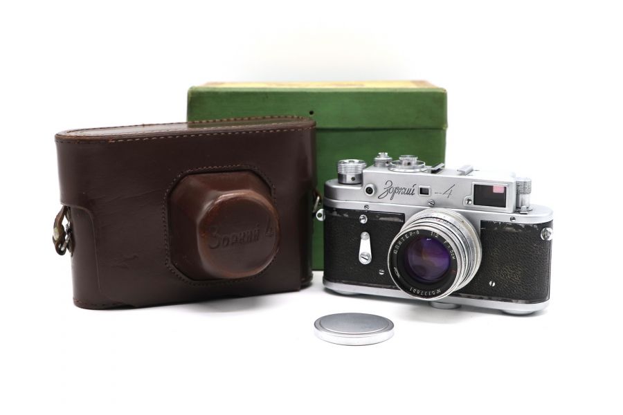 Ранний Зоркий 4 в упаковке, 1957 год