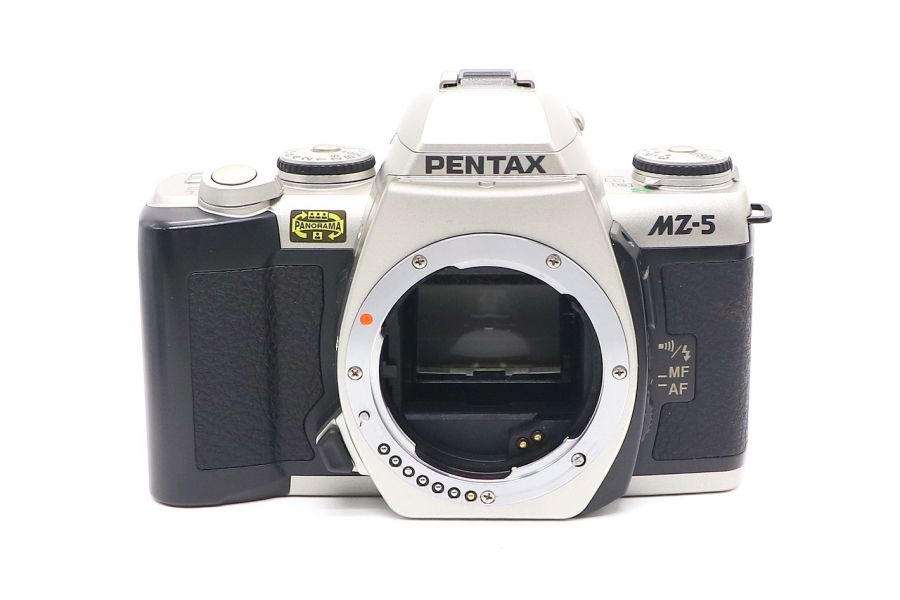 Pentax MZ-5 body