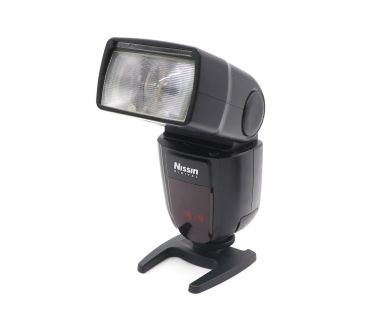 Купить Фотовспышка Nissin Di-700 Фотовспышка Nissin Di-700