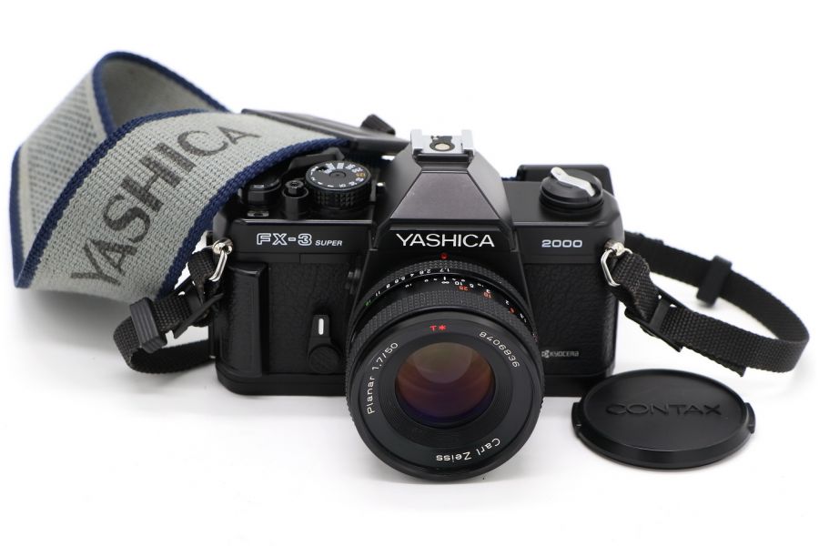 Yashica FX-3 Super 2000 + Planar 1.7/50