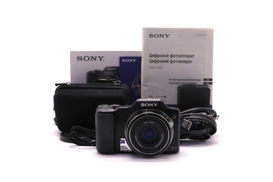 Компактный Sony Cyber-shot DSC-H20 в упаковке 