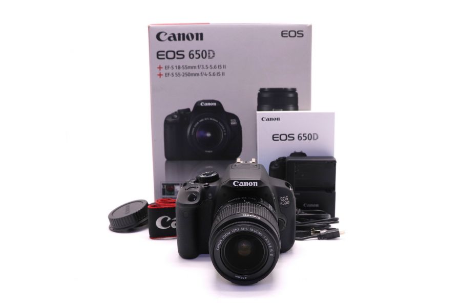 Canon EOS 650D kit в упаковке (пробег 700 кадров)