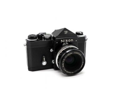 Купить Nikon F kit (Japan, 1973) Nikon F kit (Japan, 1973)