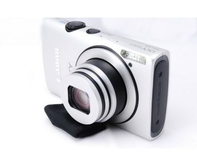 Canon IXY 600F (Japan, 2011)