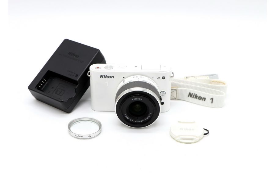Nikon 1 J1 kit (пробег 2475 кадров)