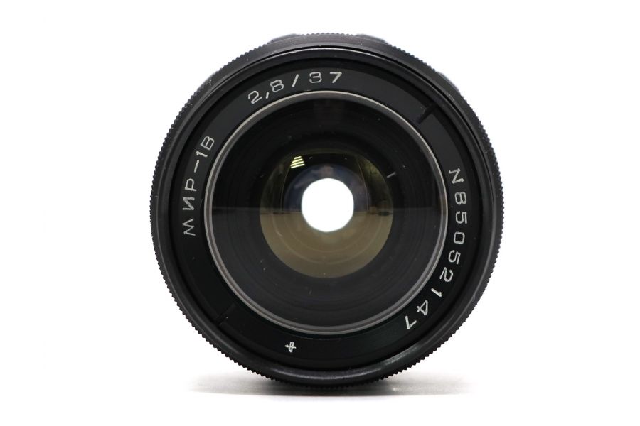 Советский широкоугольный объектив Мир-1В 2.8/37 