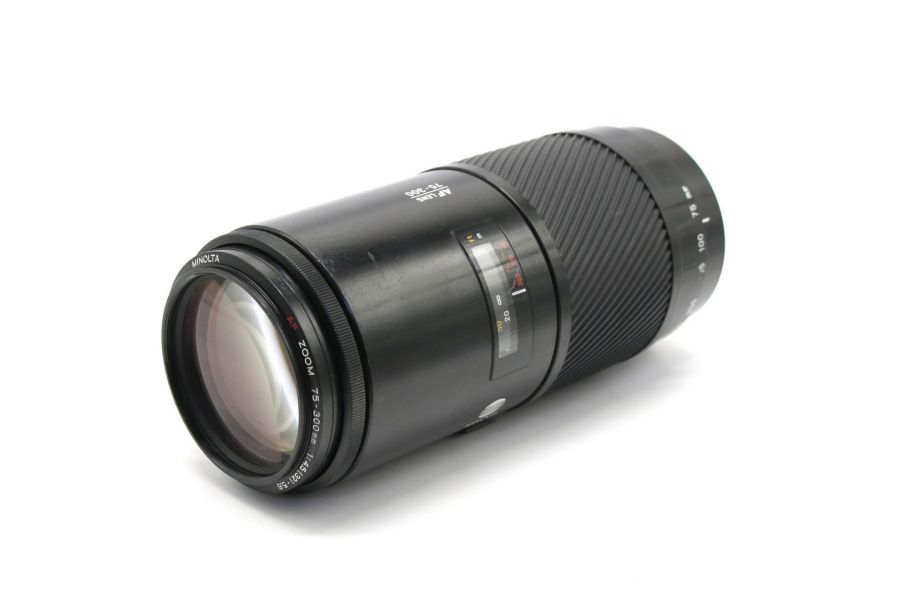 Minolta AF Zoom 75-300mm f/4.5(32)-5.6 (Japan, 2002)
