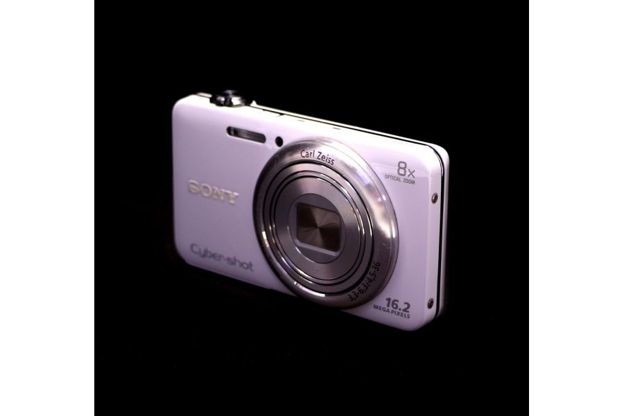 Фотокамера компактная Sony Cyber-Shot DSC-WX60 