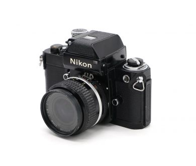 Nikon F2 Photomic + Nikon 2.8/35mm