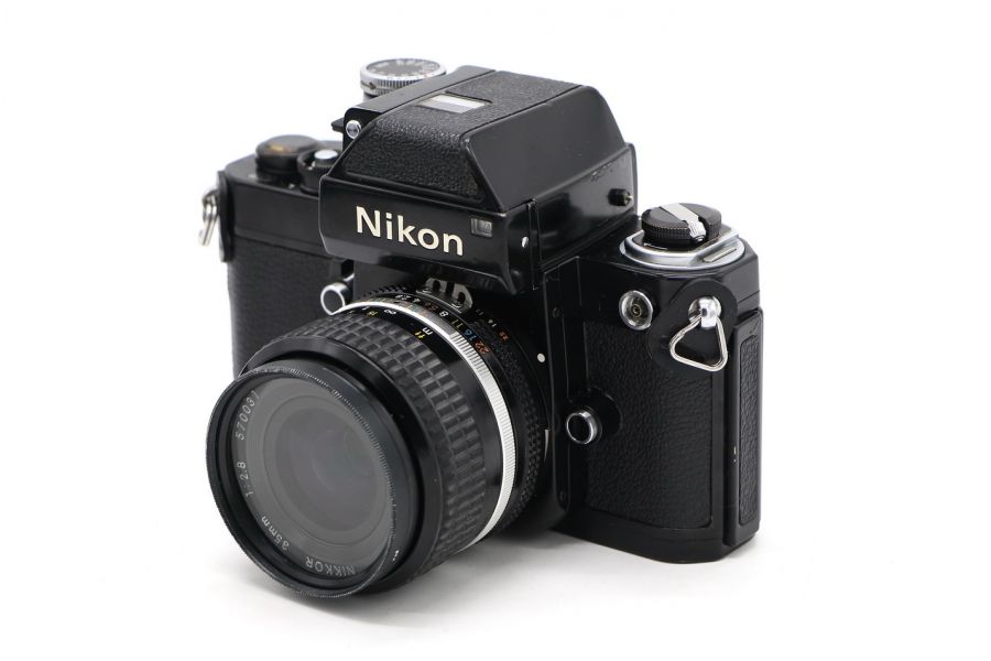 Nikon F2 Photomic + Nikon 2.8/35mm
