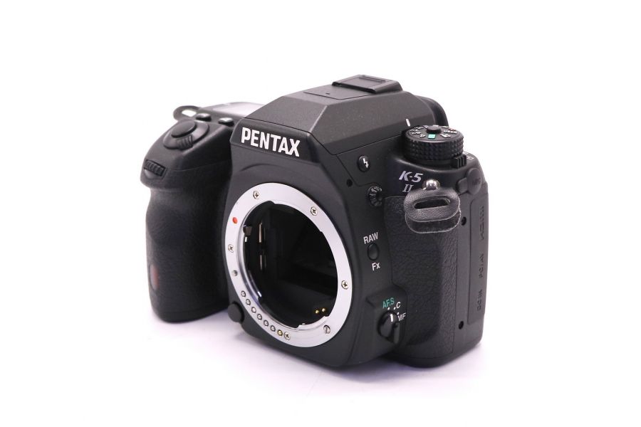 Pentax K-5 II body (пробег 2235 кадров)