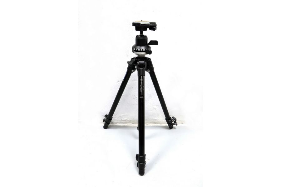 Штатив Manfrotto 290B + голова Manfrotto 141RC