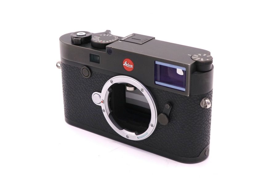 Leica M10-R