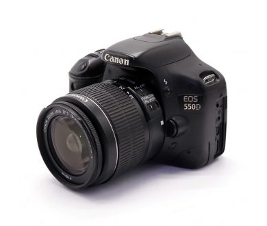 Купить Canon EOS 550D kit (пробег 76500 кадров) Canon EOS 550D kit (пробег 76500 кадров)