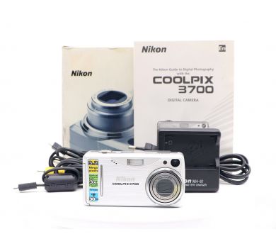 Nikon Coolpix 3700 в упаковке