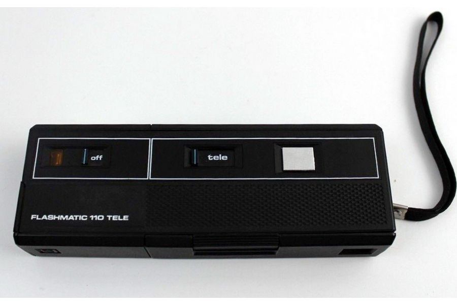 Halina STB flashmatic 110 tele (Hong Kong, 1975)