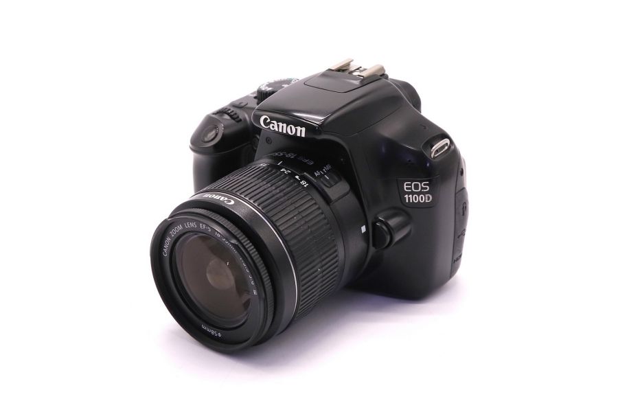 Canon EOS 1100D kit (пробег 18330 кадров)