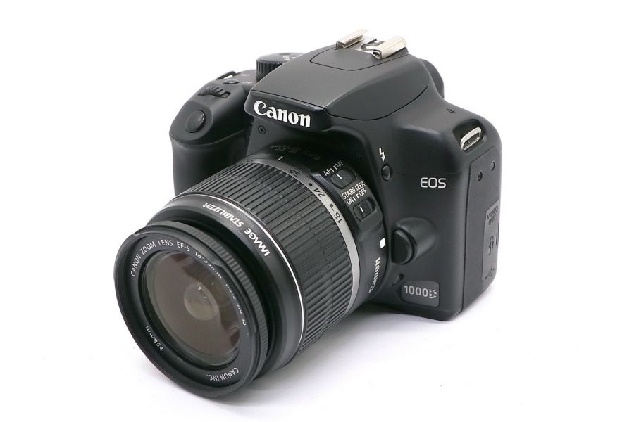 Canon EOS 1000D kit (пробег 8355 кадров)