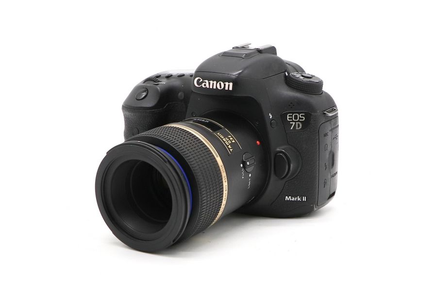 Canon EOS 7D kit 90mm f/2.8 Di Macro 1:1