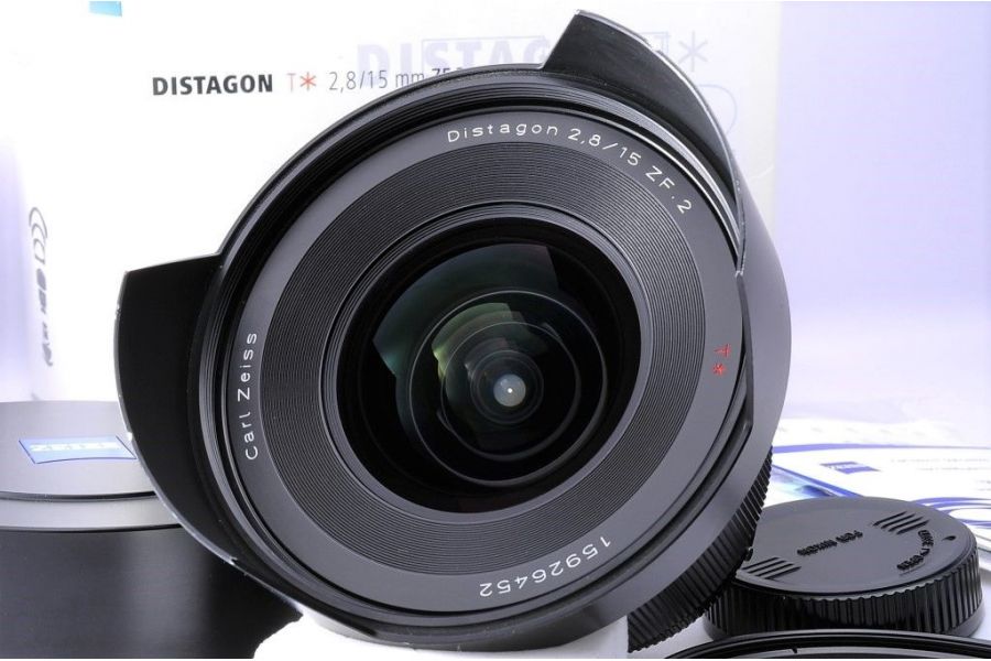 Distagon T* 2.8/15 ZF2 Carl Zeiss