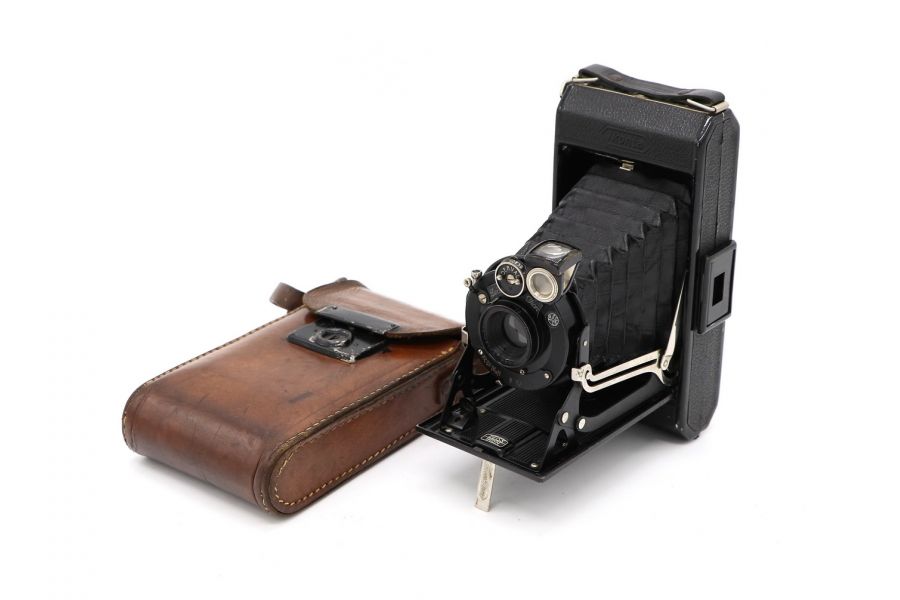 Zeiss Ikon Ikonta 520/2 (Germany, 1934)