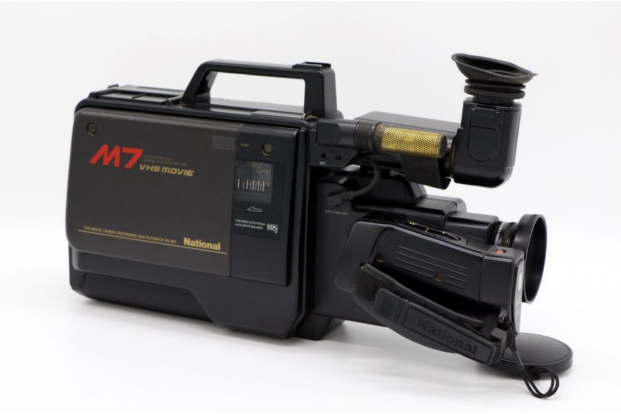 Видеокамера National NV-M7EN