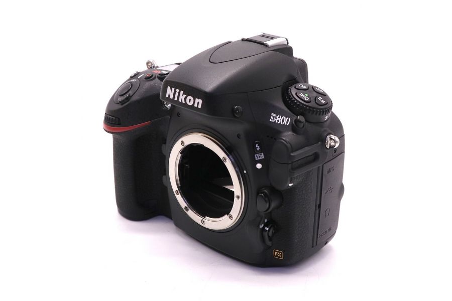 Nikon D800 body (пробег 6715 кадров)