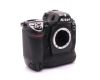 Nikon D2H body (пробег 31000 кадров)