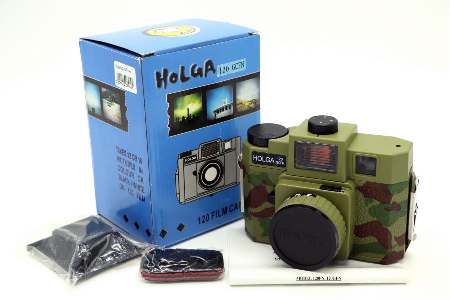 Holga 120 GCFN в упаковке