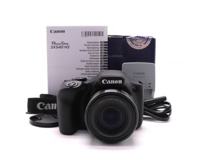 Фотоаппарат Canon PowerShot SX540 HS в упаковке