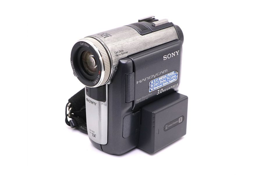 Видеокамера Sony DCR-PC350E