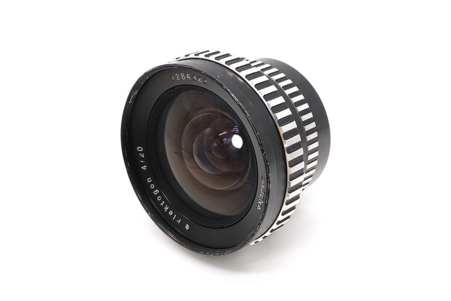 Flektogon 4/20 aus Jena 