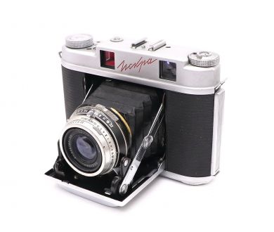 Искра (СССР, 1962)