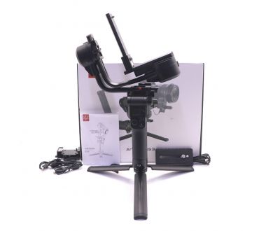 Стабилизатор Moza AirCross 3 в упаковке