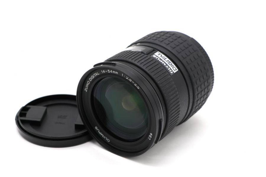 Olympus Zuiko Digital 14-54mm f/2.8-3.5 (Japan)