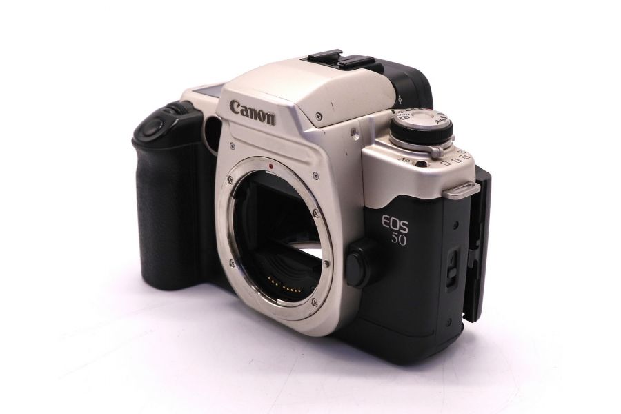 Canon EOS 50 body (Japan)