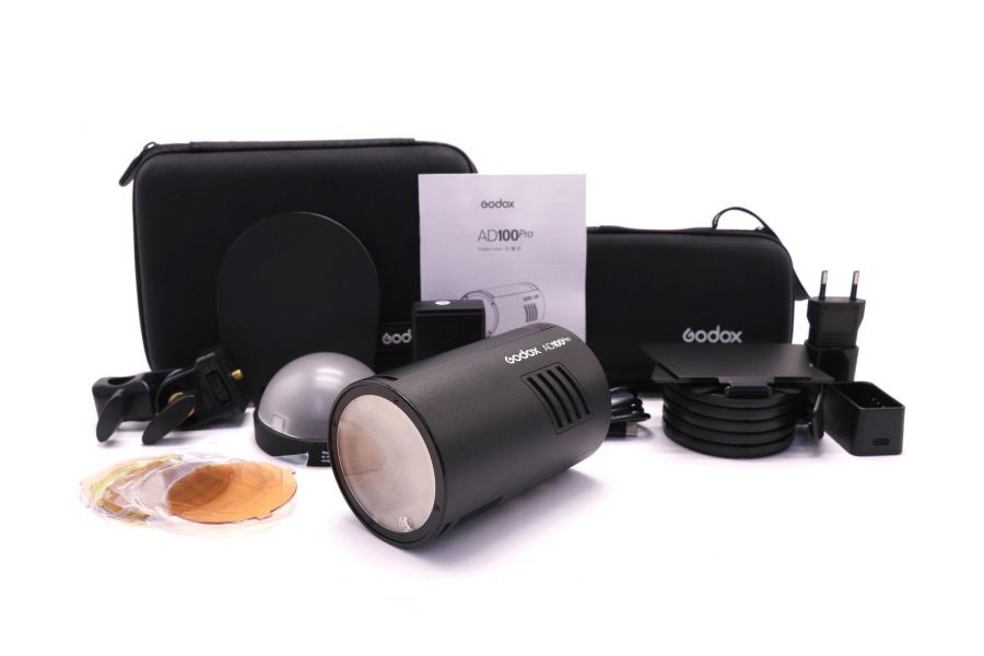 Аккумуляторная вспышка Godox Witstro AD100PRO комплект