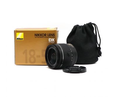 Nikon 18-55mm f/3.5-5.6G AF-P DX Nikkor в упаковке