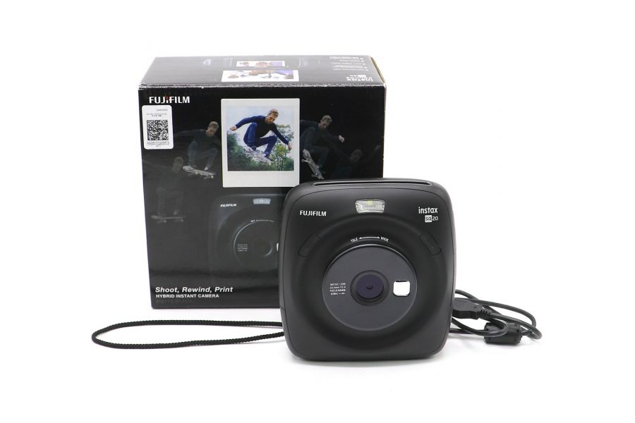 Fujifilm Instax SQ 20 в упаковке