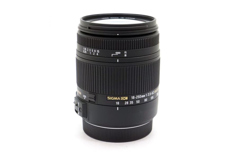 Sigma AF 18-250mm f/3.5-6.3 DC HSM Macro Pentax K