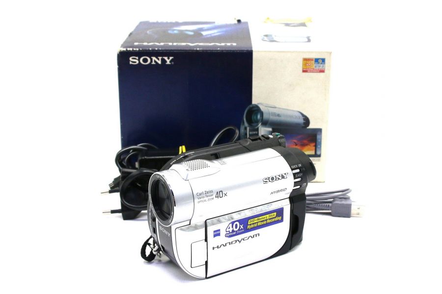 Видеокамера Sony DCR-DVD610E в упаковке