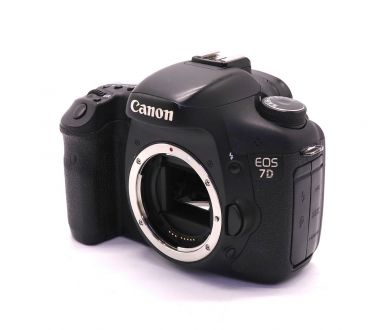 Canon EOS 7D body (пробег 54000 кадров)