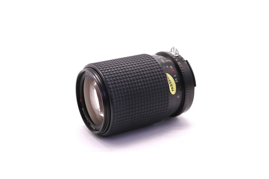 Мануальный объектив Tokina RMC 35-135mm f/3.5-4.5