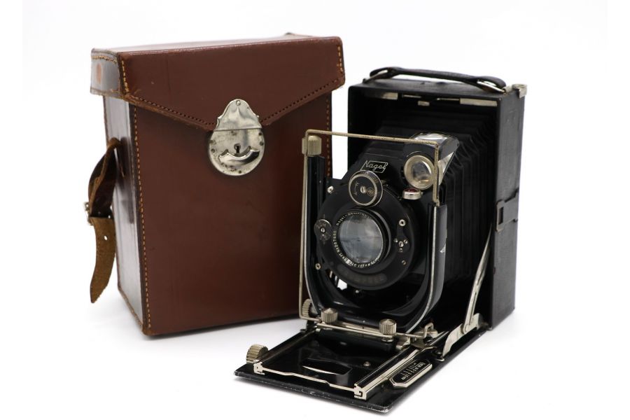 Nagel 33 + Nagel-Anastigmat 13.5cm f/4.5 (Germany, 1929)