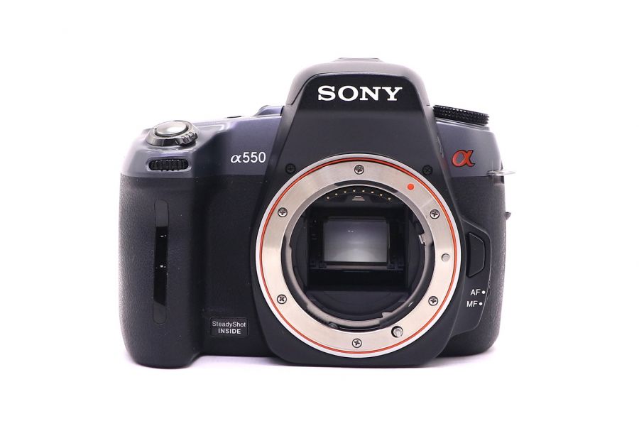 Sony A550 body (пробег 8500 кадров)
