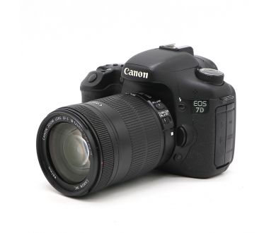 Купить Canon EOS 7D kit 18-135mm 3.5-5.6 IS ISM Canon EOS 7D kit 18-135mm 3.5-5.6 IS ISM